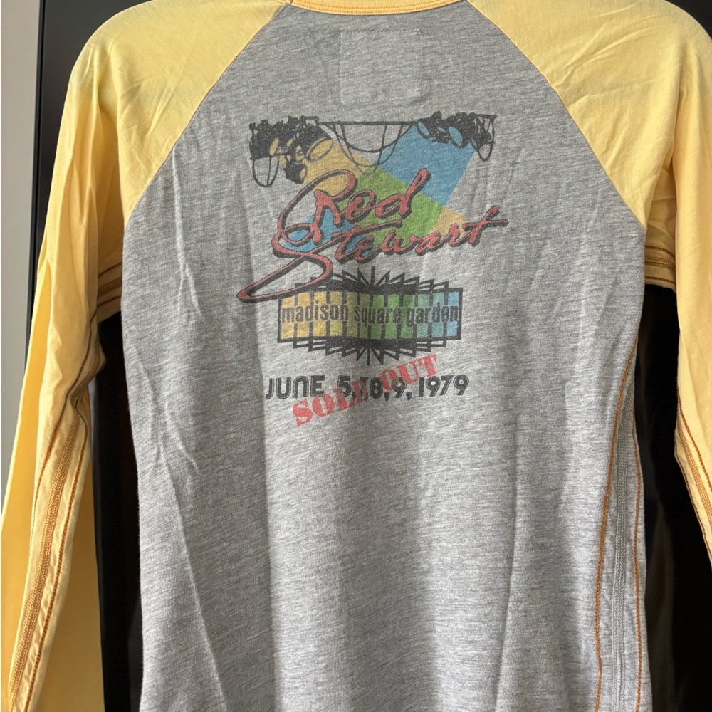 Trunk Vintage Graphic Long Sleeve Tee - Yellow and Gray - Picture 9 of 9